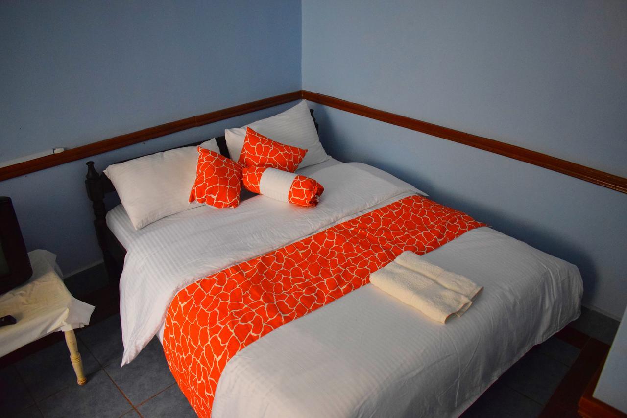 Sheywe Hotel Kakamega Экстерьер фото